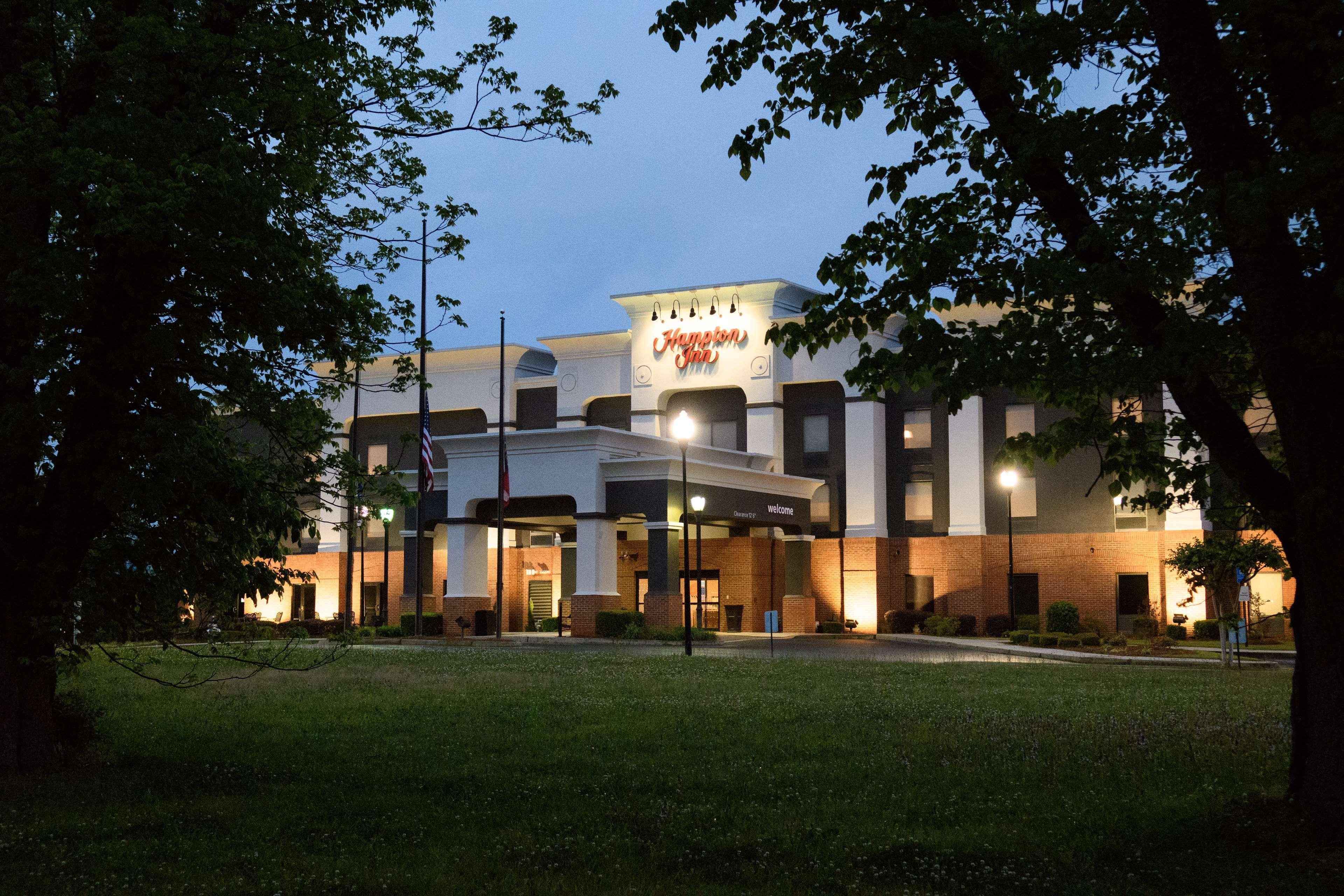 Hampton Inn Fayetteville Eksteriør billede