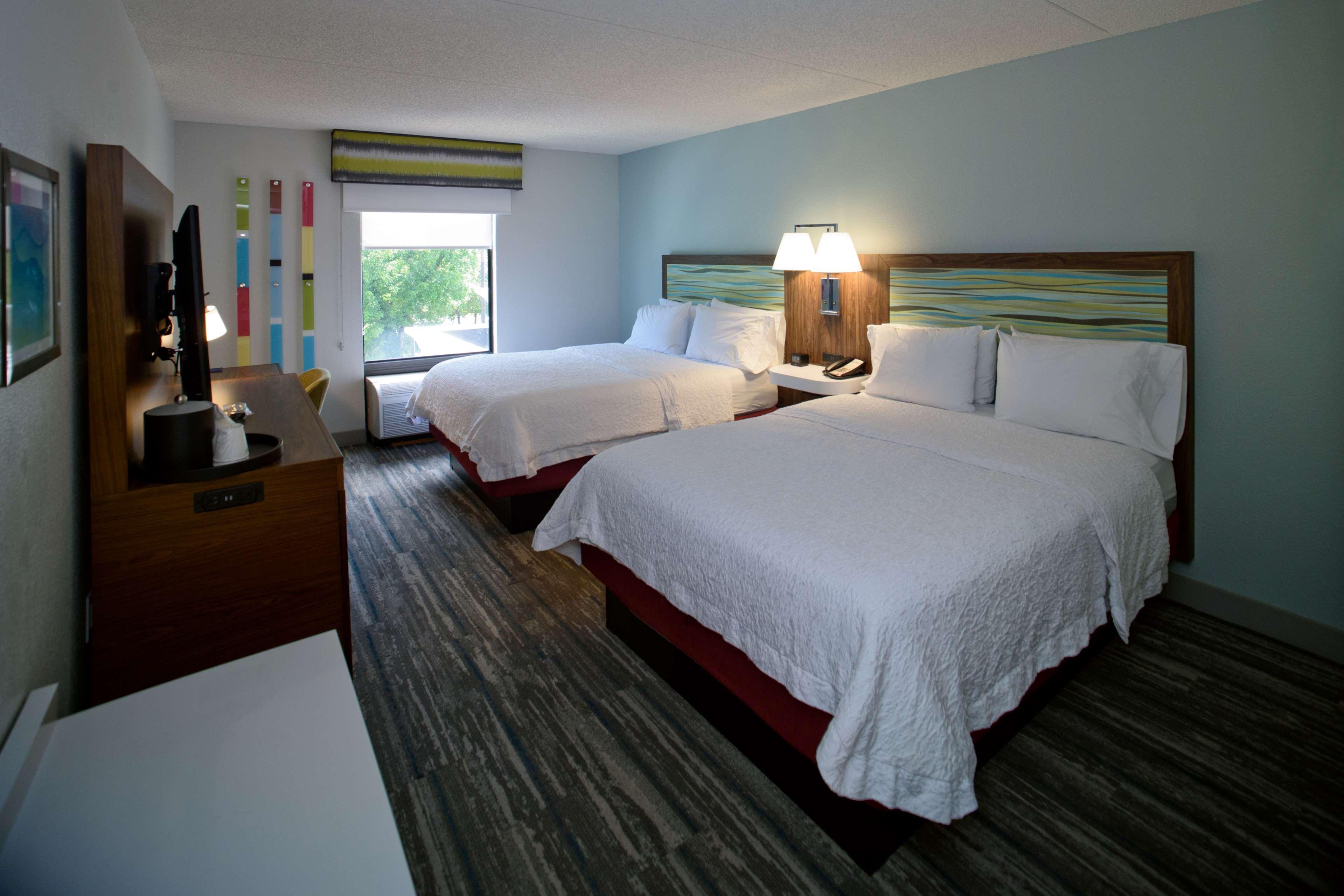 Hampton Inn Fayetteville Eksteriør billede
