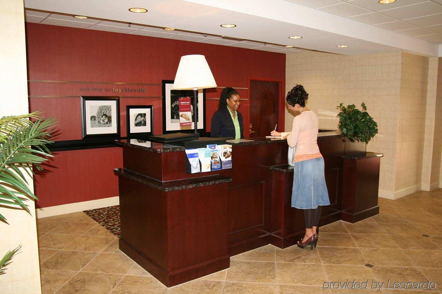 Hampton Inn Fayetteville Interiør billede